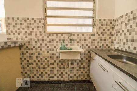 Cozinha/Sala de kitnet/studio para alugar com 1 quarto, 35m² em Parque Imperial, São Paulo