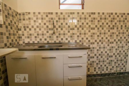 Cozinha/Sala de kitnet/studio para alugar com 1 quarto, 35m² em Parque Imperial, São Paulo