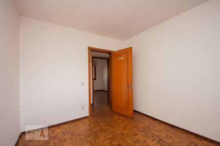 Quarto de apartamento para alugar com 3 quartos, 137m² em Petrópolis, Porto Alegre