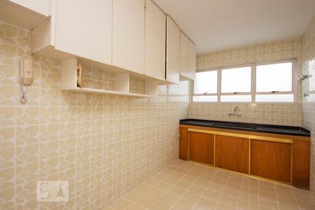 Apartamento à venda com 137m², 3 quartos e 2 vagasCozinha