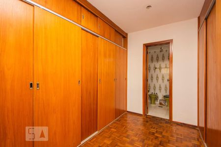 Apartamento à venda com 137m², 3 quartos e 2 vagasQuarto com Suíte