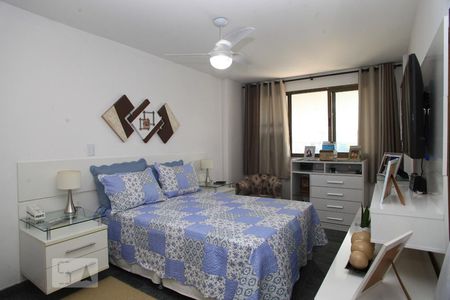 Apartamento à venda com 300m², 4 quartos e 2 vagasSuíte