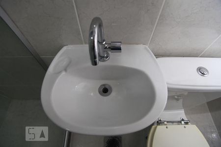 Apartamento à venda com 300m², 4 quartos e 2 vagasBanheiro de Serviço