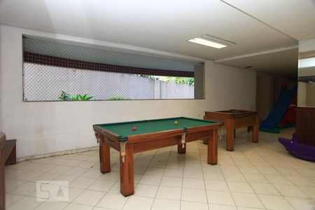 Apartamento à venda com 300m², 4 quartos e 2 vagasSalão de jogos