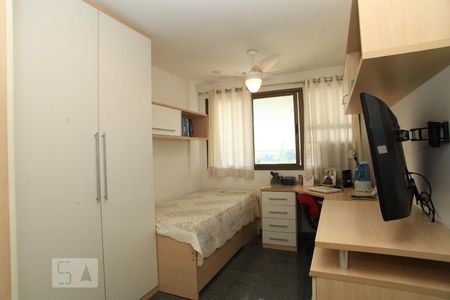 Apartamento à venda com 300m², 4 quartos e 2 vagasQuarto 2