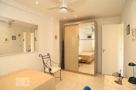 Apartamento à venda com 300m², 4 quartos e 2 vagasQuarto 3