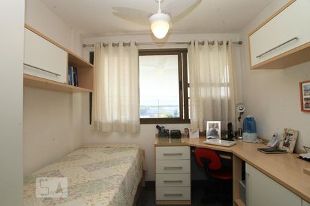 Apartamento à venda com 300m², 4 quartos e 2 vagasQuarto 2