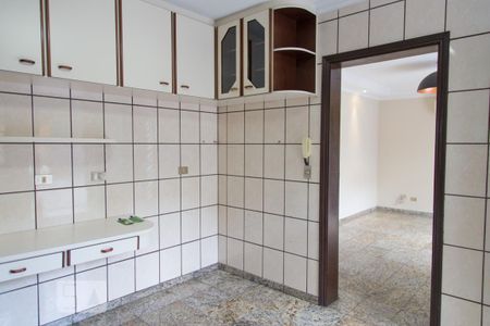 Casa à venda com 326m², 4 quartos e 5 vagasCozinha