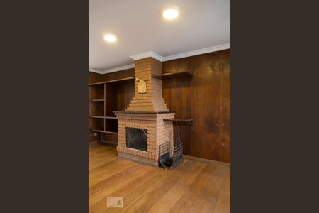 Sala  de casa à venda com 4 quartos, 326m² em Jardim Santa Mena, Guarulhos