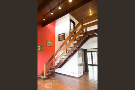 Sala  de casa à venda com 4 quartos, 326m² em Jardim Santa Mena, Guarulhos