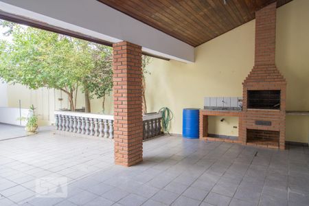 Casa à venda com 326m², 4 quartos e 5 vagasÁrea comum - Churrasqueira