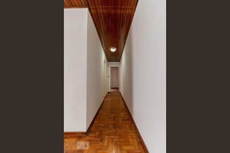 Corredor de casa para alugar com 2 quartos, 180m² em Jardim Satélite, São José dos Campos