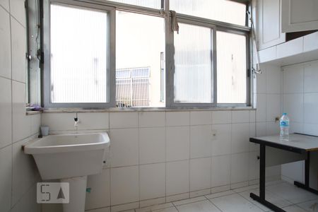 Apartamento à venda com 136m², 4 quartos e sem vagaÁrea de Serviço