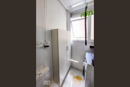 Apartamento à venda com 56m², 2 quartos e 1 vaga Apartamento à venda com 56m², 2 quartos e 1 vagaÁrea de Serviço