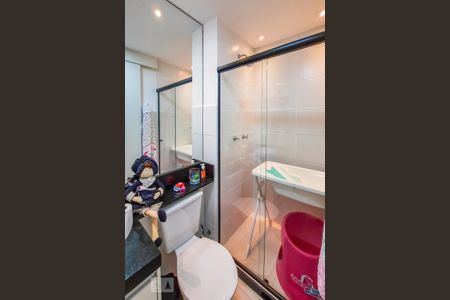 Apartamento à venda com 56m², 2 quartos e 1 vaga Apartamento à venda com 56m², 2 quartos e 1 vagaBanheiro Social