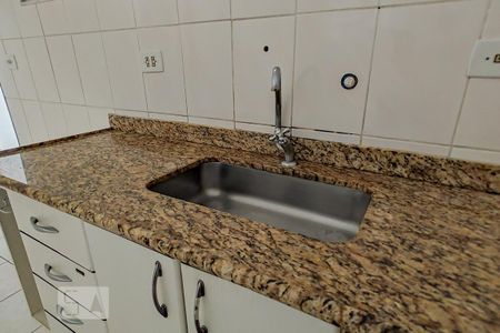 Apartamento para alugar com 65m², 2 quartos e 1 vaga Apartamento para alugar com 65m², 2 quartos e 1 vagaCozinha - Pia