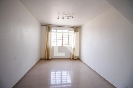Sala de casa para alugar com 2 quartos, 50m² em Vila São Pedro, São Paulo