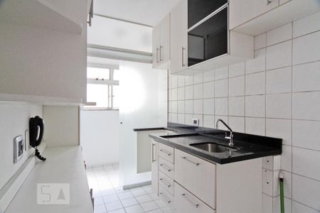 Apartamento para alugar com 55m², 2 quartos e 1 vaga Apartamento para alugar com 55m², 2 quartos e 1 vagaCozinha