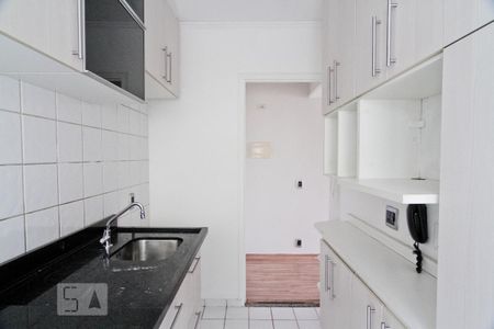 Apartamento para alugar com 55m², 2 quartos e 1 vaga Apartamento para alugar com 55m², 2 quartos e 1 vagaCozinha