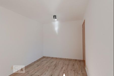 Sala de apartamento para alugar com 2 quartos, 42m² em Parque das Cachoeiras, Campinas