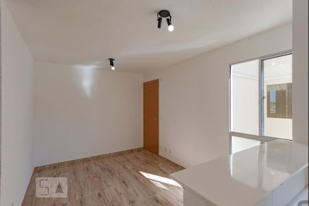 Sala de apartamento para alugar com 2 quartos, 42m² em Parque das Cachoeiras, Campinas