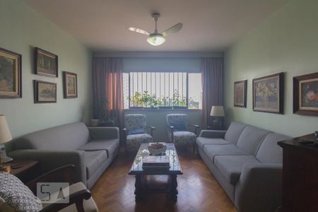 Apartamento à venda com 120m², 3 quartos e 1 vaga Apartamento à venda com 120m², 3 quartos e 1 vagaSala