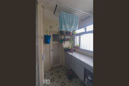 Apartamento à venda com 120m², 3 quartos e 1 vaga Apartamento à venda com 120m², 3 quartos e 1 vagaÁrea de Serviço