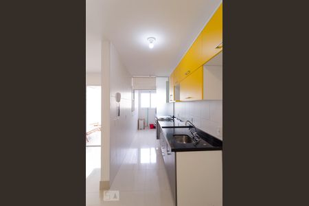 Apartamento para alugar com 64m², 2 quartos e 2 vagasCozinha