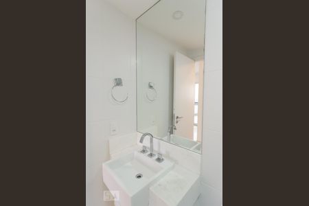 Apartamento para alugar com 64m², 2 quartos e 2 vagasBanheiro