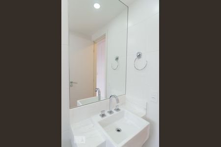 Apartamento para alugar com 64m², 2 quartos e 2 vagasBanheiro da Suíte