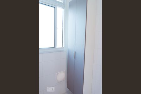 Apartamento para alugar com 45m², 2 quartos e 1 vaga Apartamento para alugar com 45m², 2 quartos e 1 vagaÁrea de serviço