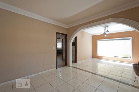 Sala 1 de casa para alugar com 4 quartos, 180m² em Jardim Pedro José Nunes, São Paulo