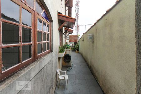 Casa à venda com 166m², 3 quartos e 2 vagasCorredor