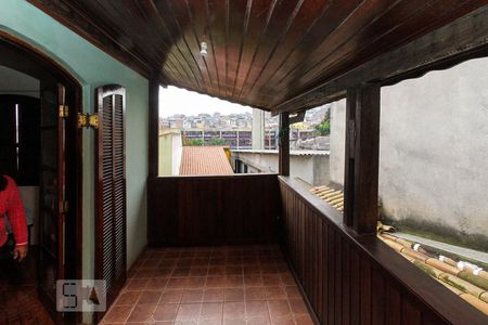 Casa à venda com 166m², 3 quartos e 2 vagasvaranda