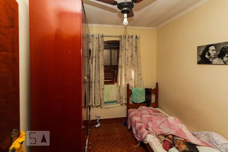 Casa à venda com 166m², 3 quartos e 2 vagasQuarto 02