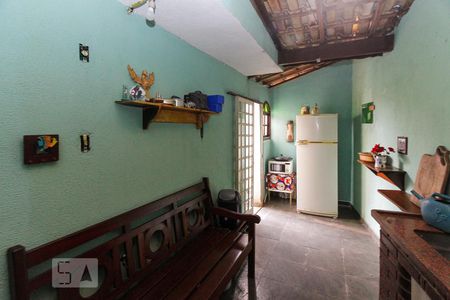 Casa à venda com 166m², 3 quartos e 2 vagasChurrasqueira