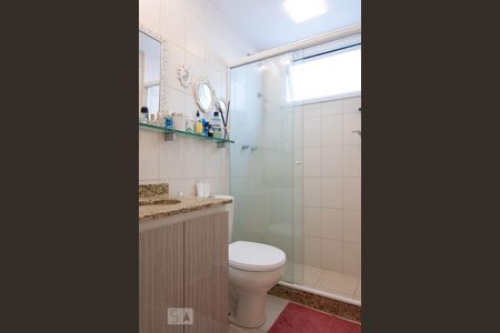 Apartamento à venda com 96m², 3 quartos e 2 vagasBanheiro