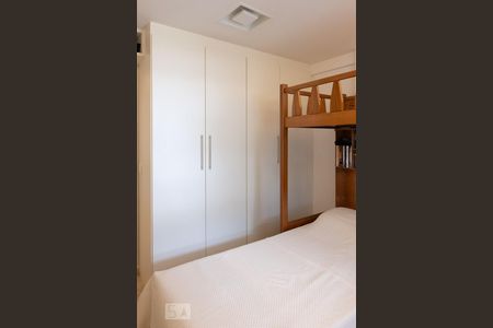 Apartamento à venda com 96m², 3 quartos e 2 vagasQuarto 1