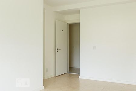 Sala de apartamento para alugar com 2 quartos, 69m² em Recreio dos Bandeirantes, Rio de Janeiro
