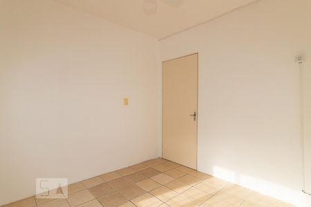 Quarto de apartamento para alugar com 1 quarto, 40m² em Jardim Itu-sabará, Porto Alegre