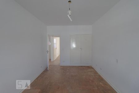 Quarto 1 de casa para alugar com 3 quartos, 180m² em Vila Almeida, São Paulo