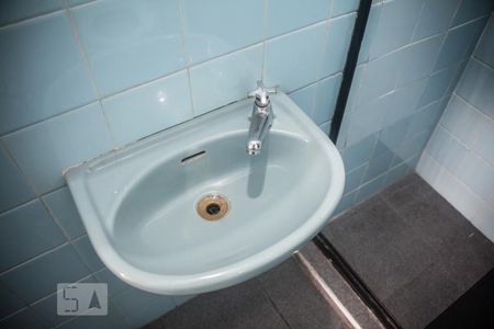 Banheiro - Torneira de apartamento para alugar com 1 quarto, 42m² em Consolação, São Paulo
