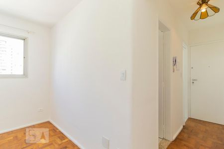 Sala - Entrada de apartamento para alugar com 1 quarto, 40m² em Bela Vista, São Paulo