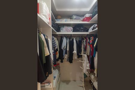 Apartamento para alugar com 260m², 3 quartos e 3 vagasSuíte 1 - Closet