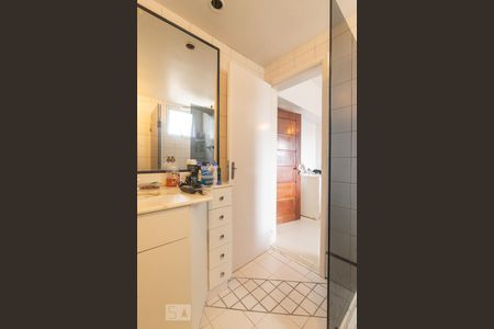 Apartamento para alugar com 260m², 3 quartos e 3 vagasBanheiro da Suíte 3