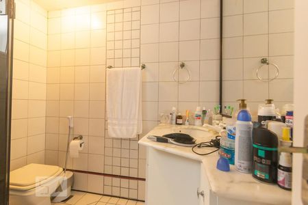 Apartamento para alugar com 260m², 3 quartos e 3 vagasBanheiro da Suíte 3