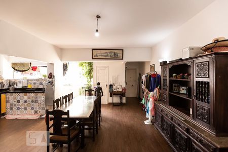 Sala de apartamento à venda com 2 quartos, 149m² em Bela Vista, São Paulo