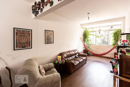 Sala de apartamento à venda com 2 quartos, 149m² em Bela Vista, São Paulo