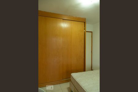 Apartamento para alugar com 47m², 1 quarto e 2 vagasQuarto