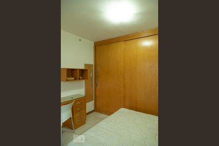 Apartamento para alugar com 47m², 1 quarto e 2 vagasQuarto